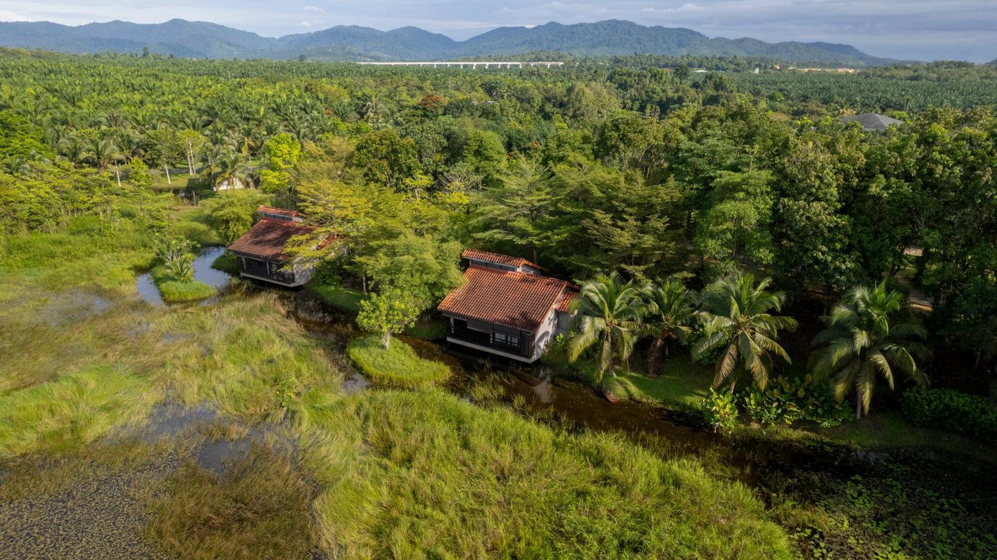 Mangala Estate Boutique Resort - Small Luxury Hotels Of The World Kuantan Exterior photo